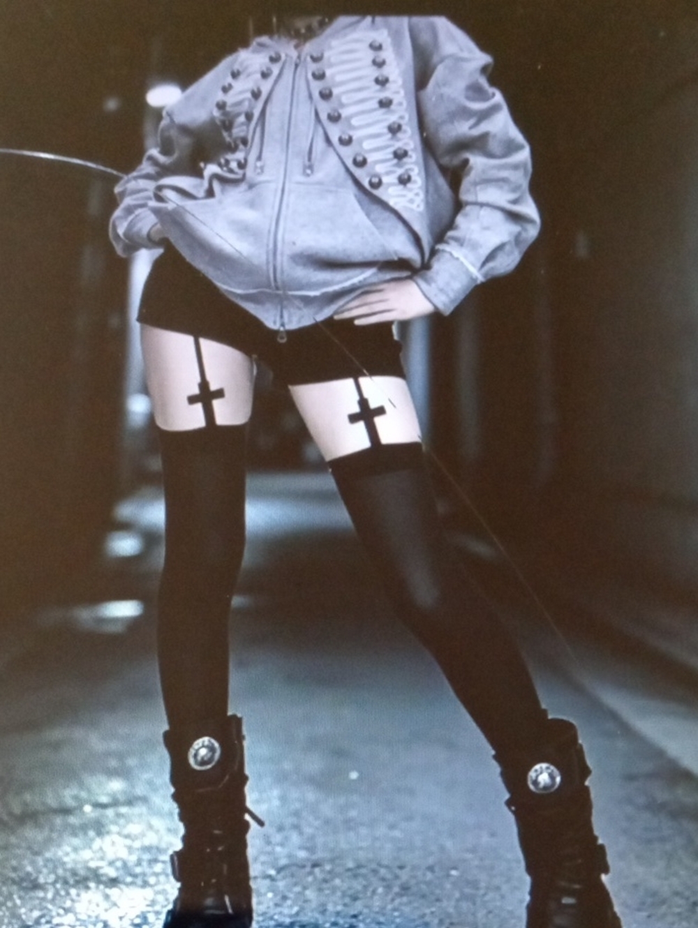 Black High-Waist  with Cross-Strap Detail Hosiery